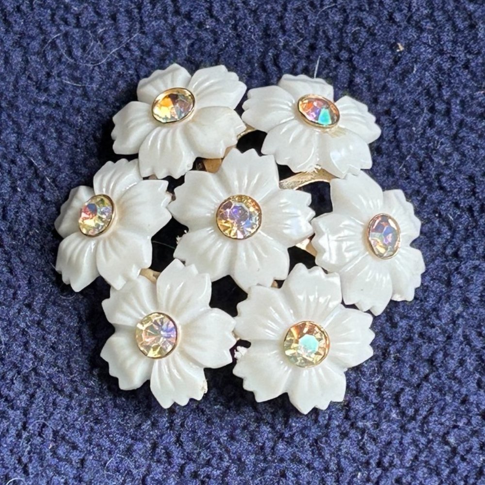 Vintage Brooch with White Plastic Flowers with Rhinestone centers
